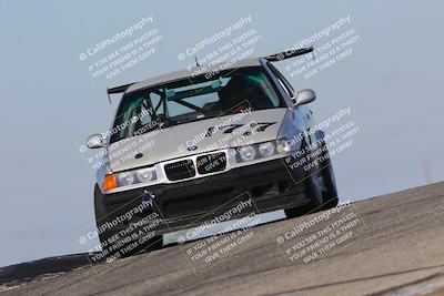 media/Oct-26-2025-CalClub SCCA (Sun) [[8ce1e69566]]/Group 4/Grapevine/